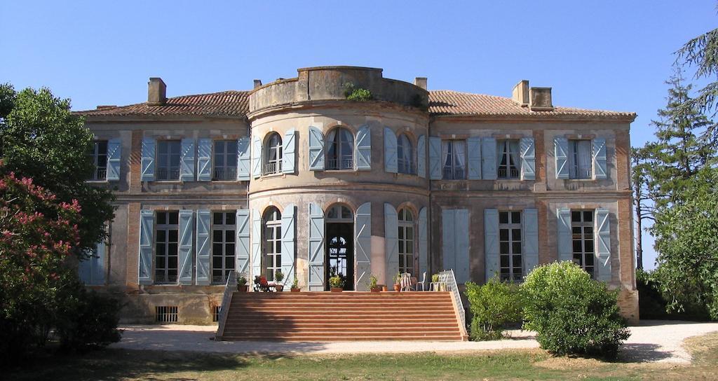Bed and Breakfast Chateau De Clermont-Saves LʼIsle-Jourdain Exteriér fotografie
